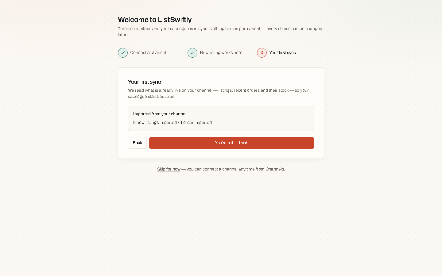 The onboarding screen showing the first sync in progress.